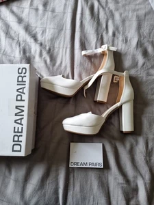 Zapatos de salón Dream Pairs blancos charol 4,5" tacón de aguja plataforma oculta Uk6 - Imagen 1 de 10