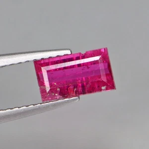 Excellent! 1.02 Cts SI Octagon Natural Tourmaline Gemstone - Foto 1 di 5