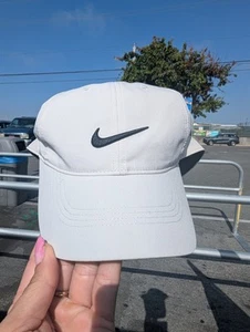 New Nike Golf Cap Adjustable Off White - Picture 1 of 5
