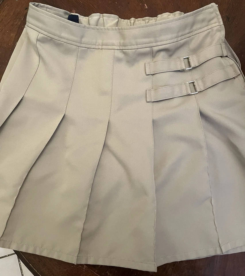Saia de cintura ajustável cáqui uniforme escolar French Toast 14 1/2 Plus meninas NOVO - Imagem 1 de 1