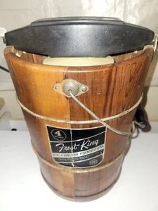 Vintage Frost King Ice Cream Freezer Maker Hand Crank 4 Quart Old Fashioned Rare - Picture 1 of 8