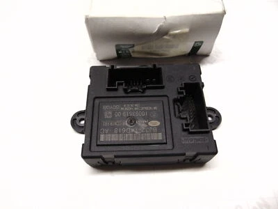 New Genuine Jaguar XJ XF XK Driver's Door Module Control Unit ECU C2D27803 - Image 1 of 3