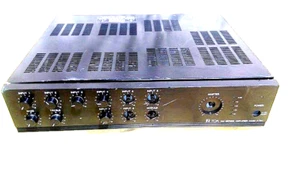 TOA 700 Series Amplifier Model A-724 Professional Amplifier - Picture 1 of 6