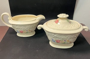 Vintage Homer Laughlin Eggshell Theme TH11 F46N5 Cream & Lidded Sugar - Picture 1 of 13