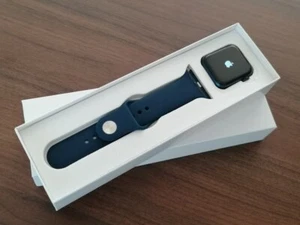 Apple Watch Series 6 (40 mm) GPS Blau / Apple Smartwatch 6 / 3 Jahre Gewähr - Afbeelding 1 van 5