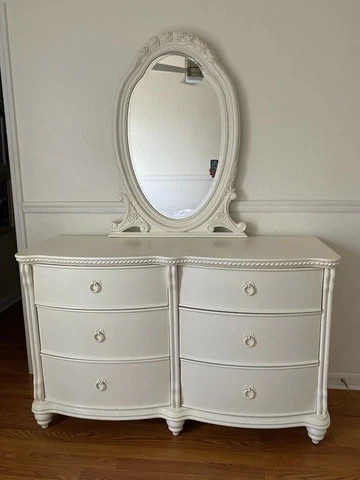 bedroom vintage wood dresser with vanity mirror Cover