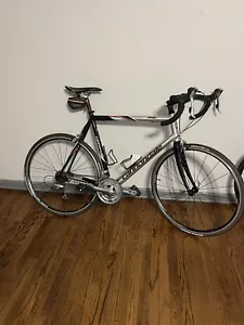 60c Cannondale R6 Shimano Wheels And Brakes - Picture 1 of 11