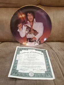 "The Superstar" Remembering ELVIS Collector Plate W/ Certificate of Authenticity - Bild 1 von 7