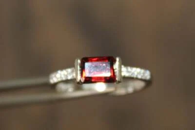 925 Sterling Granato Argento Fidanzamento Anello Matrimonio 5x7 MM Ottagono - Immagine 1 di 4