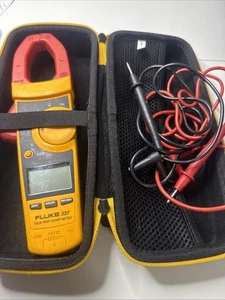 FLUKE 337 True RMS Clamp Meter w/ Leads  And Case - Picture 1 of 4