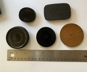 Menge 5 Vintage kleine chinesische geschnitzte Holz Vase Display Ständer Durchschnitt 2,5" - Bild 1 von 6