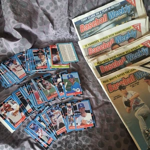 Lot Of 170+ 1987 DonRuss Baseball Cards + 4 1997 Baseball Weekly Magazines - Picture 1 of 8