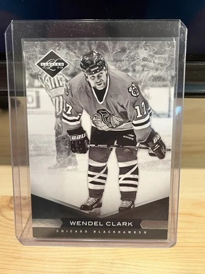 2011-12 Panini Limited Wendel Clarke #’d /299 - Image 1 of 2