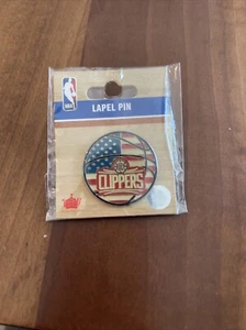 La Clippers Lapel Pin Sealed Los Angeles NBA American Flag USA Collectors Pin - Picture 1 of 2