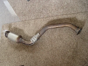 USED OEM Toyota RAV4 Lexus NX300H Catalytic Convertor #1741036200 **READ** - Picture 1 of 8