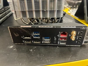 Gigabyte Aorus B550I Pro Ax Ryzen 5 3600 16GB DDR4 - Picture 1 of 5