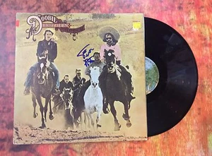 GFA The Doobie Brothers * TIRAN PORTER * Album in vinile firmato PROOF LA2 COA - Foto 1 di 3