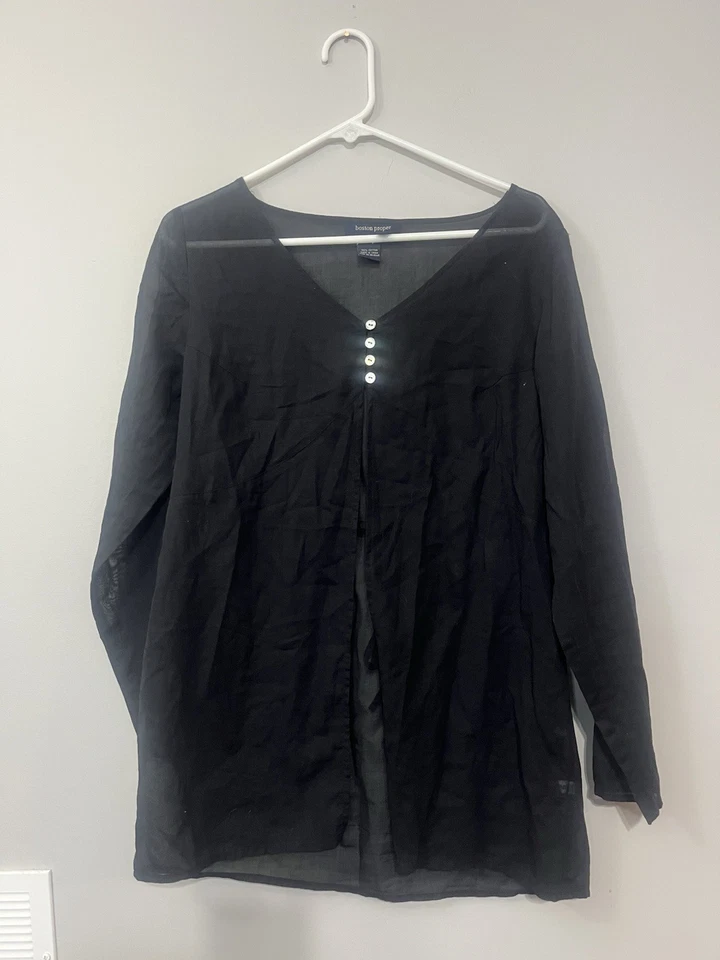 Cubierta de natación Boston negra de manga larga para mujer con 3 botones. Pequeño  Foto 1 de 4