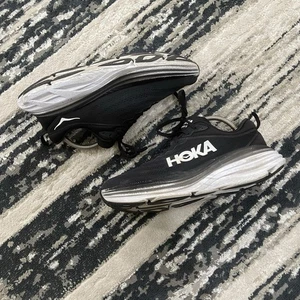 Scarpe da corsa uomo Hoka One One Bondi 8 nero/bianco 1127954-BWHT taglia 8,5 D - Foto 1 di 7