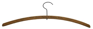 Colgador de madera vintage funciona para teñido y limpieza de la Casa Blanca San Francisco - Imagen 1 de 4