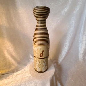 Fomalities by Braum Brothers Ethnic Collections Vase - Picture 1 of 4