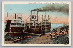 Postcard Mississippi River Steamers Arriving at Cape Girardeau Missouri Unposted - Picture 1 of 2