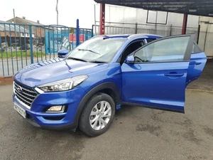 2018 HYUNDAI TUCSON SE NAV 1.6 GDI BENZIN MANUAL 4X RADMUTTERN BRUCHTEILE - Bild 1 von 12