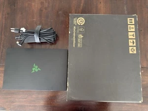 Razer Blade 15.6" Mid 2021, I7-11800H, FHD-360fz, 32GB Ram, 2TB SSD, RTX 3080 - Imagen 1 de 15