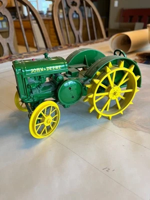 John Deere Tractor Toy Model D - Image 1 of 4