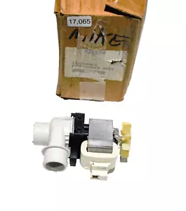 Electrolux 131268401 Washer Drain Pump Assembly DP40B-029 - Picture 1 of 2