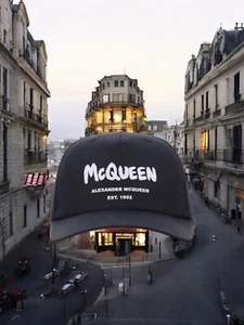 Alexander McQueen Hat Logo Printed Graffiti Baseball Cap - Picture 1 of 7