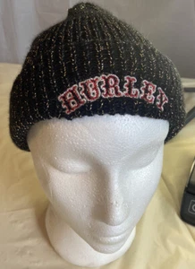 Damen Strick Hurley schwarz & gold Beanie-Neu mit Etikett-Hurley auf der Vorderseite - Bild 1 von 9
