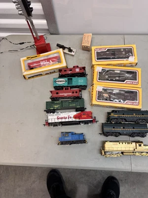 Lot Of 11 Toy Trains And Transformers - Image 1 of 4