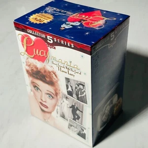 Lucille Ball - VHS Box Set - New - Lucymania Collector Series - 5 Pack - Foto 1 di 5