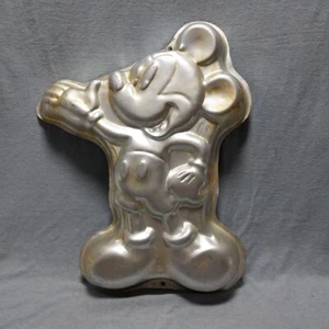 Vintage 1995 Wilton Walt Disney Mickey Mouse Full Body Metal Cake Baking Pan - Bild 1 von 6