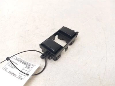 Nissan Titan 2004-2007 modo remolque interruptor bisel Foto 1 de 4