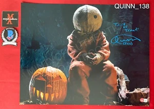 Foto firmada autografiada por Quinn Lord Trick 'R Treat 16x20 Beckett horror Sam - Imagen 1 de 2