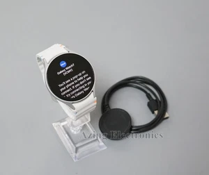 Smartwatch Samsung Galaxy Watch7 SM-L310 44 mm in alluminio - argento - Foto 1 di 3