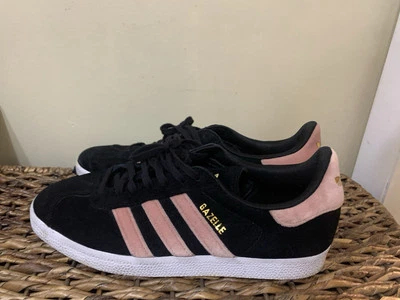Tênis Adidas Feminino Gazela Preto e Rosa Veludo Princesa Preppy Conforto 10.5 - Imagem 1 de 4