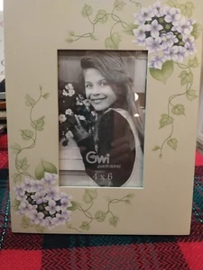 Bemalter Bilderrahmen 4x6 mit insgesamt 9 3/4 x 7 3/4 Neu  - Bild 1 von 4