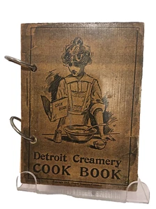 Detroit Creamery Cook Book 1980 Copyright 1917 Edition Wooden Cover - Bild 1 von 6