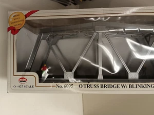 MODEL POWER #6095 O SCALE TRUSS BRIDGE W/ BLINKING LIGHT IN ORIGINAL BOX - Picture 1 of 3