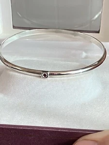 Beautiful ELLE Garnet Set Solid Sterling Silver Golf StyleBracelet Bangle 14.54g - Picture 1 of 7