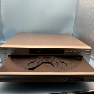 Sony DVP-NC615 5-Disc Changer DVD CD MP3 Carousel Player Silver No Remote VIDEO - Picture 1 of 11