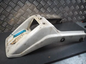 SUZUKI DR750 1988 63113-44B40 COWL REAR C0VER body REAR FENDER 12780 - Picture 1 of 7