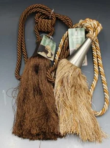 Pr Wrights Christopher Lowell Cream & Brown Metal Top Tassels Tie Backs NWT - Picture 1 of 6