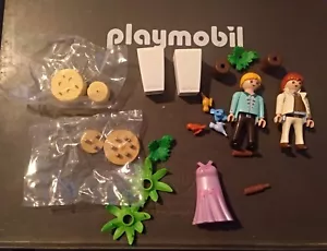 PLAYMOBIL GROOM WITH CAKE & CLOSED BAG ACCESSORIES - Picture 1 of 1
