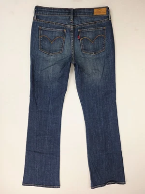 Levi's 26X32 Women Size 2/26 Slight Curve Classic Boot Cut Blue Denim Logo Jeans - Image 1 of 4