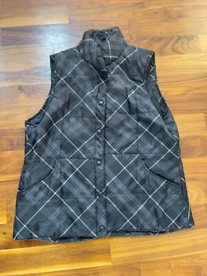Izod Quilted Puffer Vest Women’s Size Large L Plaid Body Warmer - Image 1 of 4