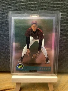 Derek Jeter 1992 Classic Draft Picks FOIL ROOKIE RC Card#BC6 Kalamazoo Yankees - Picture 1 of 2